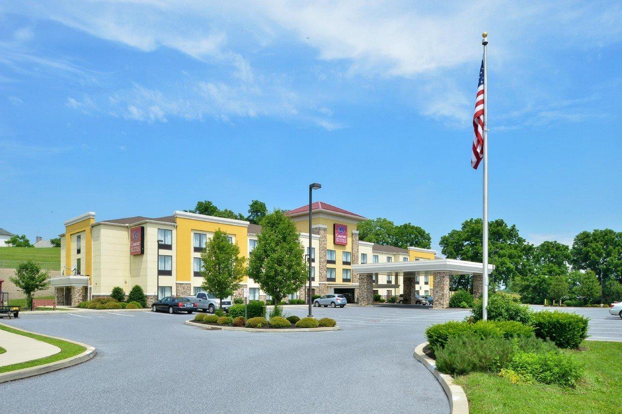 Comfort Suites Amish Country Lancaster Exterior photo